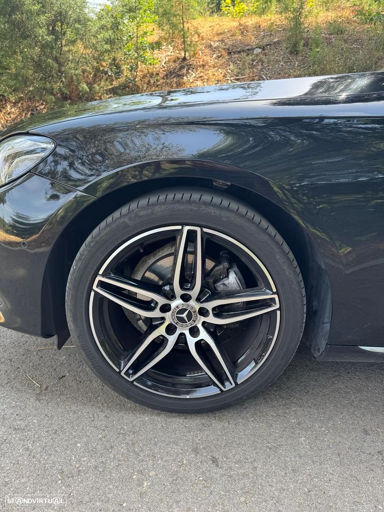 Mercedes-Benz E 220 d AMG Line - 12