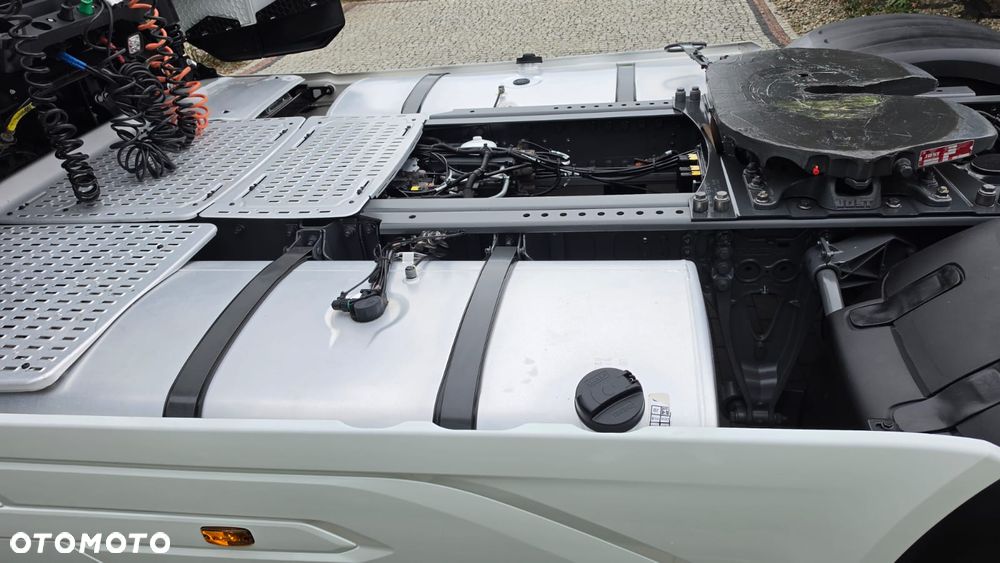 DAF DAF///XG///480///2024///JEDYNE  117TYŚ KM///FULL LED///VIRTUAL COCPIT///ALUMINIOWE///GWARANCJA/// FELGI///ZABUDOWY MIĘDZYOSIOWE///DUŻE ZBIORNIKI///STAN JAK NOWY. - 30