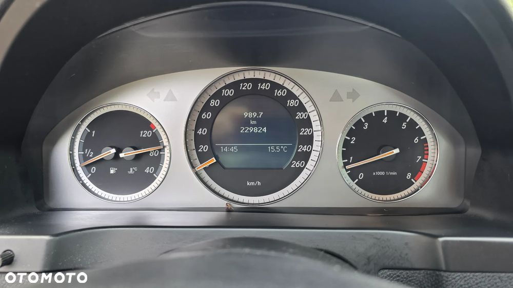 Mercedes-Benz Klasa C 180 Kompressor - 26
