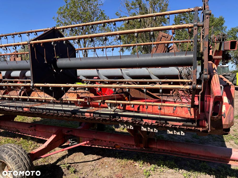 Massey Ferguson 550 - 11