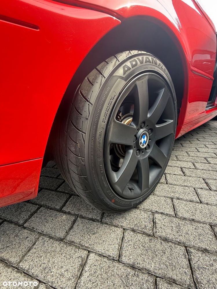 BMW Seria 3 323i - 13