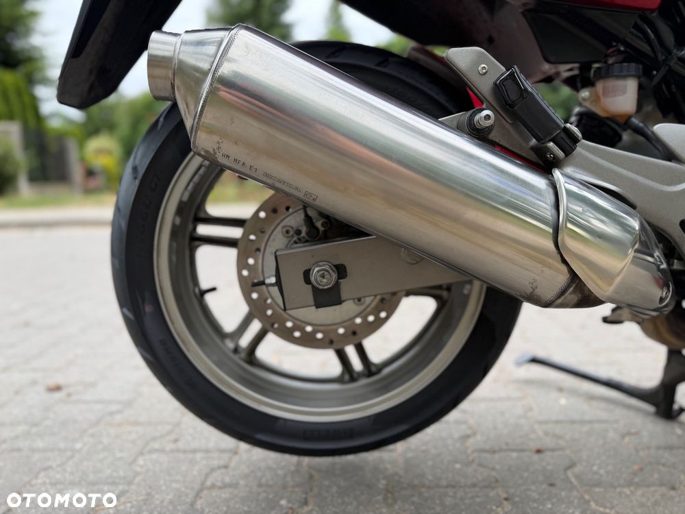 Honda CBF - 16