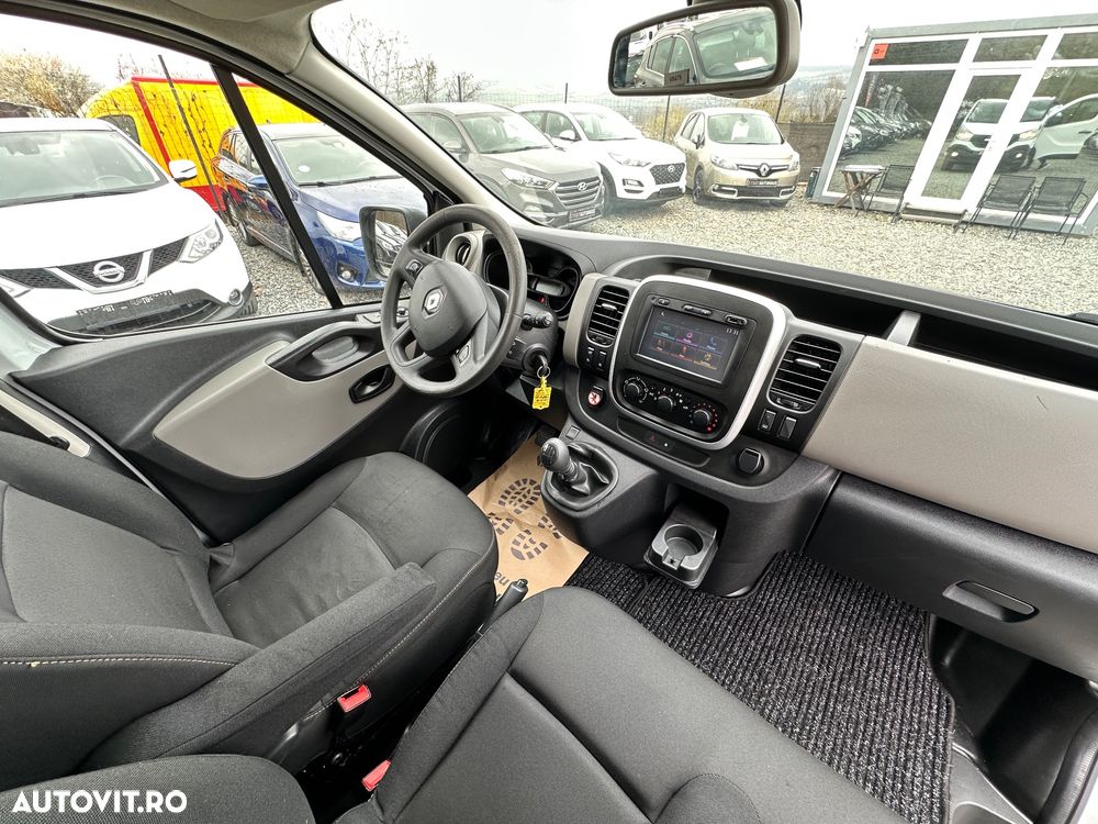 Renault Trafic Combi L1H1 Authentique - 7