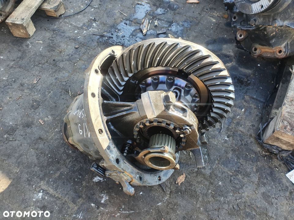 PRZEKŁADNIA WKŁAD MOSTU Iveco ML 180 41/9 BLOKADA - 3