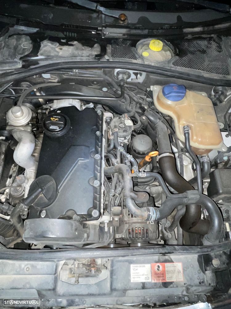 Audi A4 Avant 1.9 TDI Attraction - 10