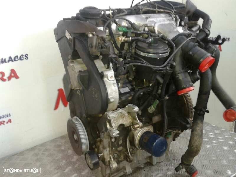 MOTOR COMPLETO PEUGEOT 607 2002 -4HX - 3