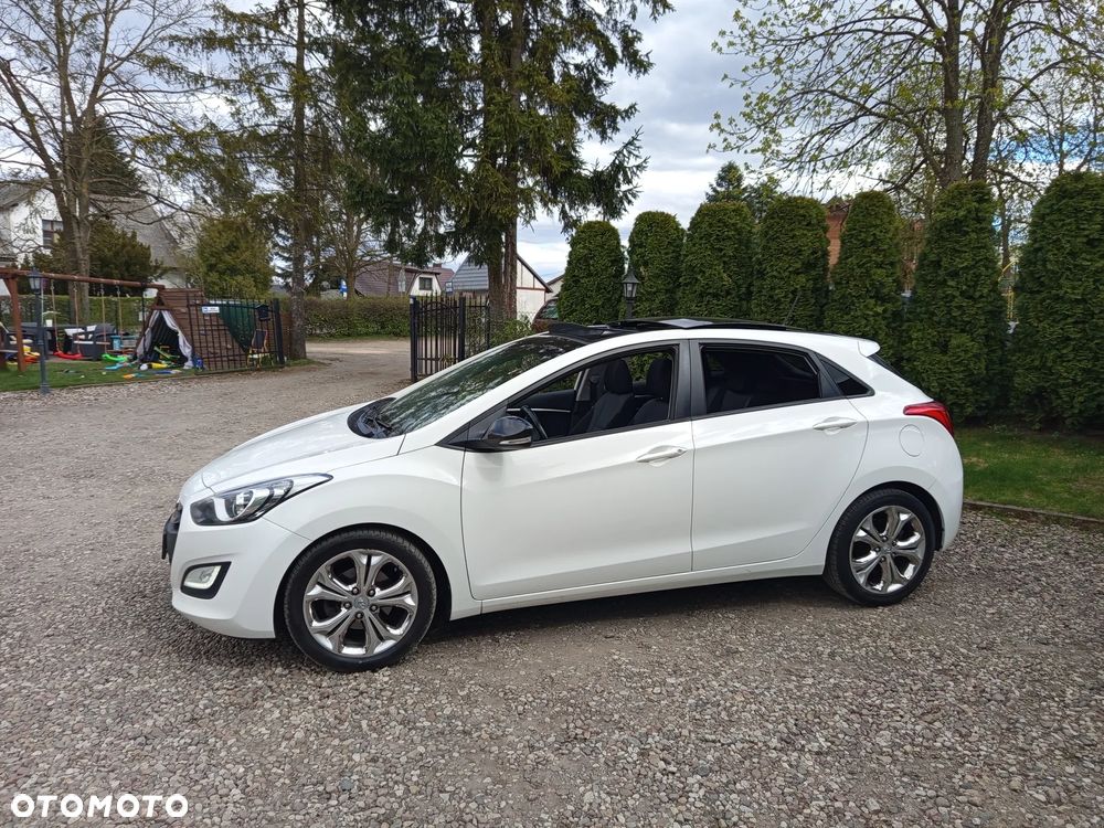 Hyundai i30 1.6 CRDi BlueDrive Premium - 21