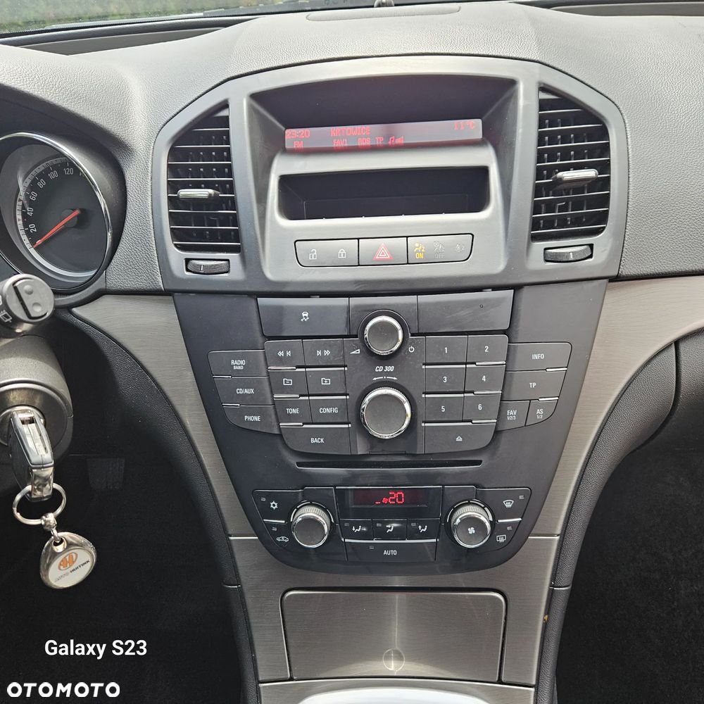 Opel Insignia 1.6 Design Edition - 29