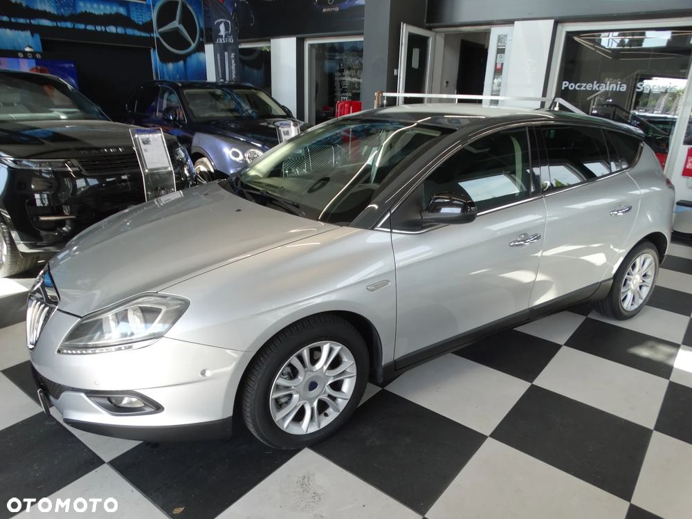 Lancia Delta 1.6 MultiJet 16v DFN6 Platinum - 9