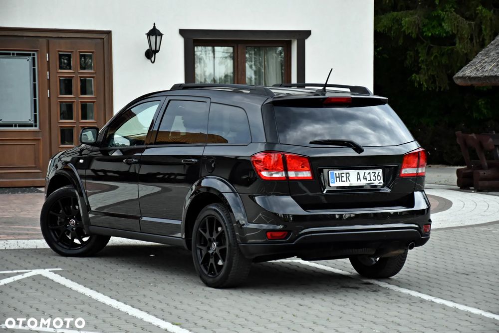 Fiat Freemont 2.0 Multijet 16V DPF Automatik Allrad Black Code - 16