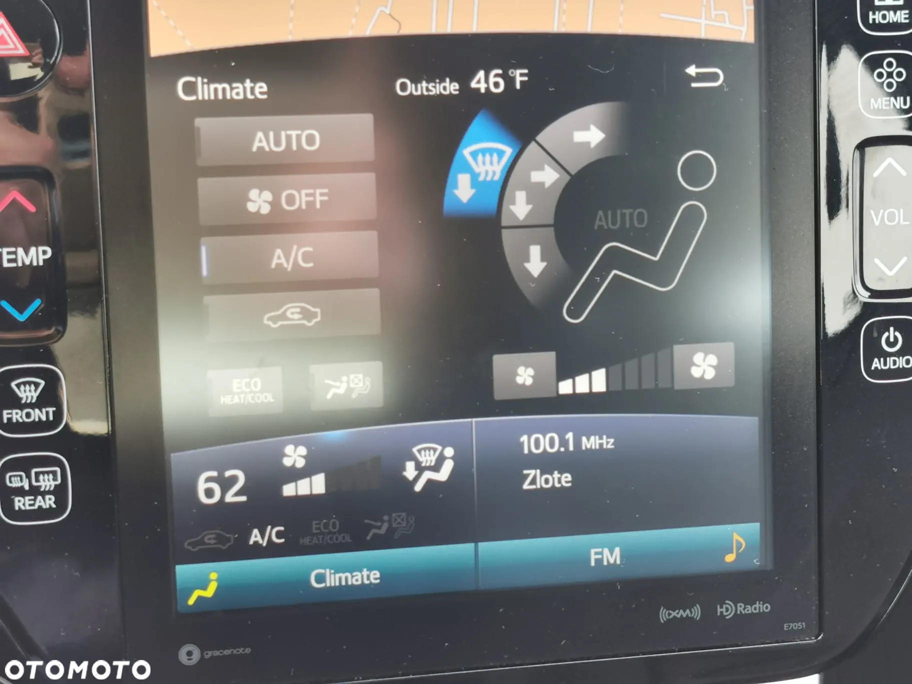 Toyota Prius Plug-in (Hybrid) Comfort - 12