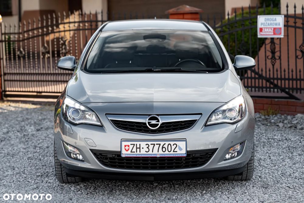 Opel Astra 1.6 Turbo Sport - 5
