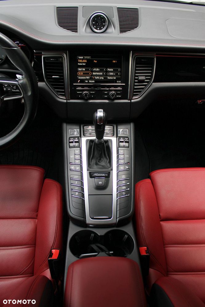 Porsche Macan - 23