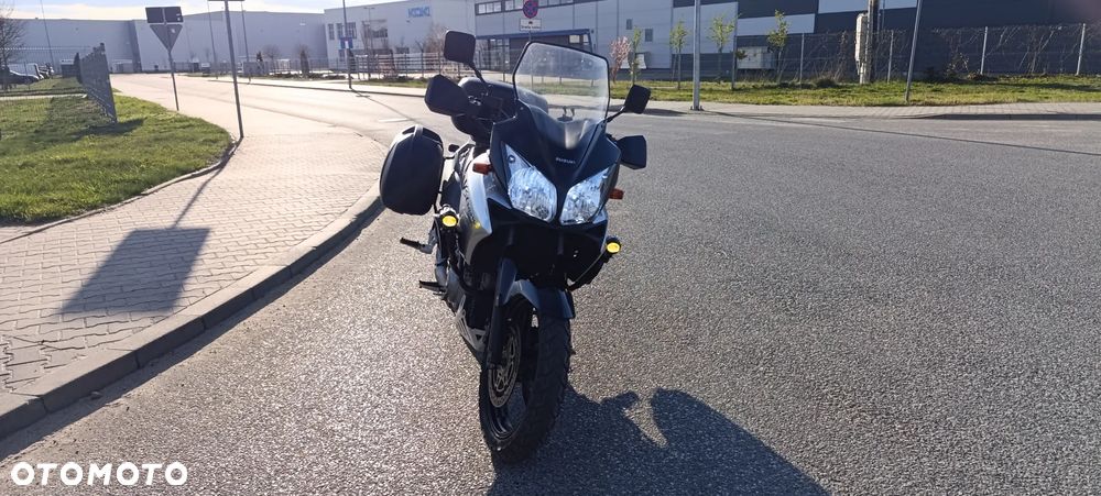 Suzuki V-STROM - 8
