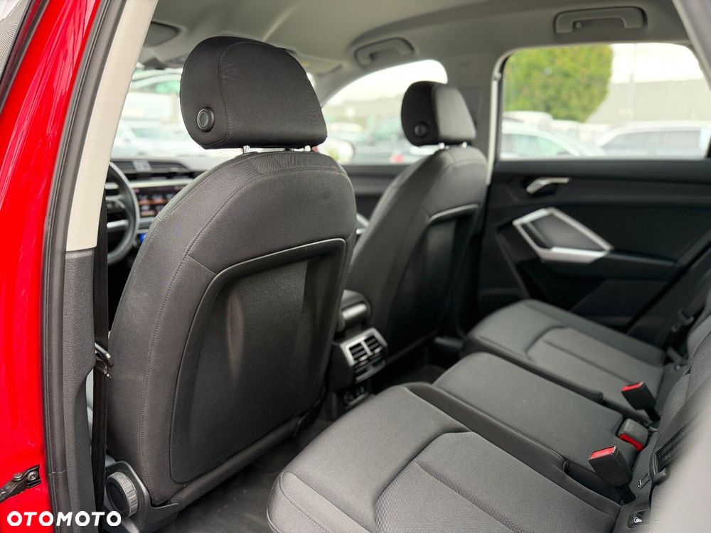 Audi Q3 - 11