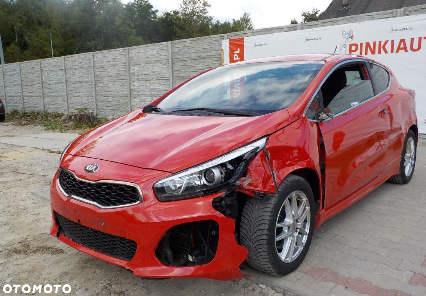 Kia Ceed - 9