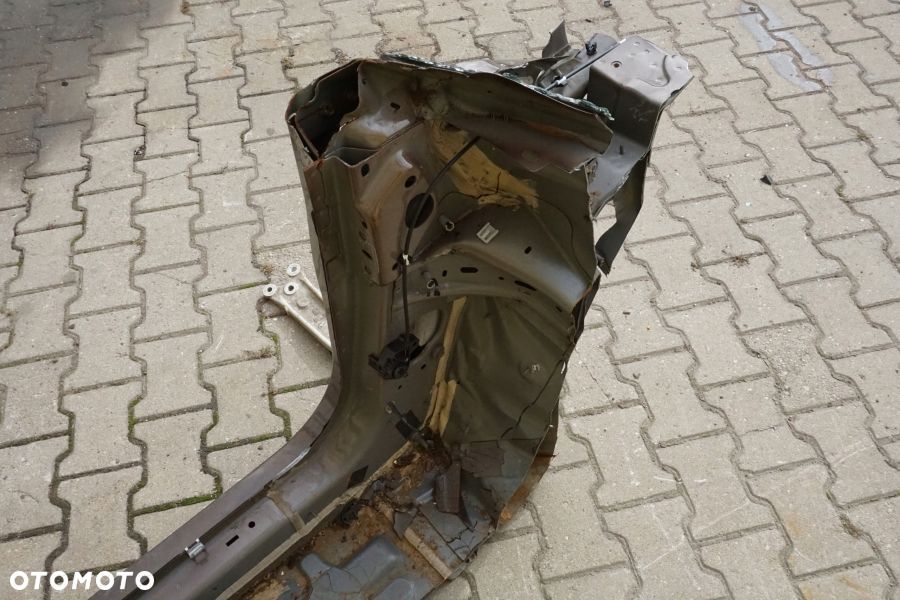 FORD BRONCO SPORT - 2022 - Ćwiartka Lewa Przód Przednia Słupek Próg USA - 9