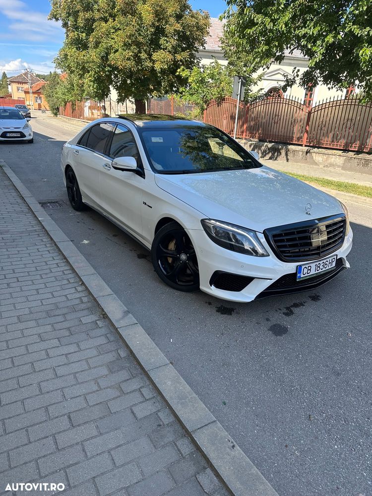 Mercedes-Benz S - 8