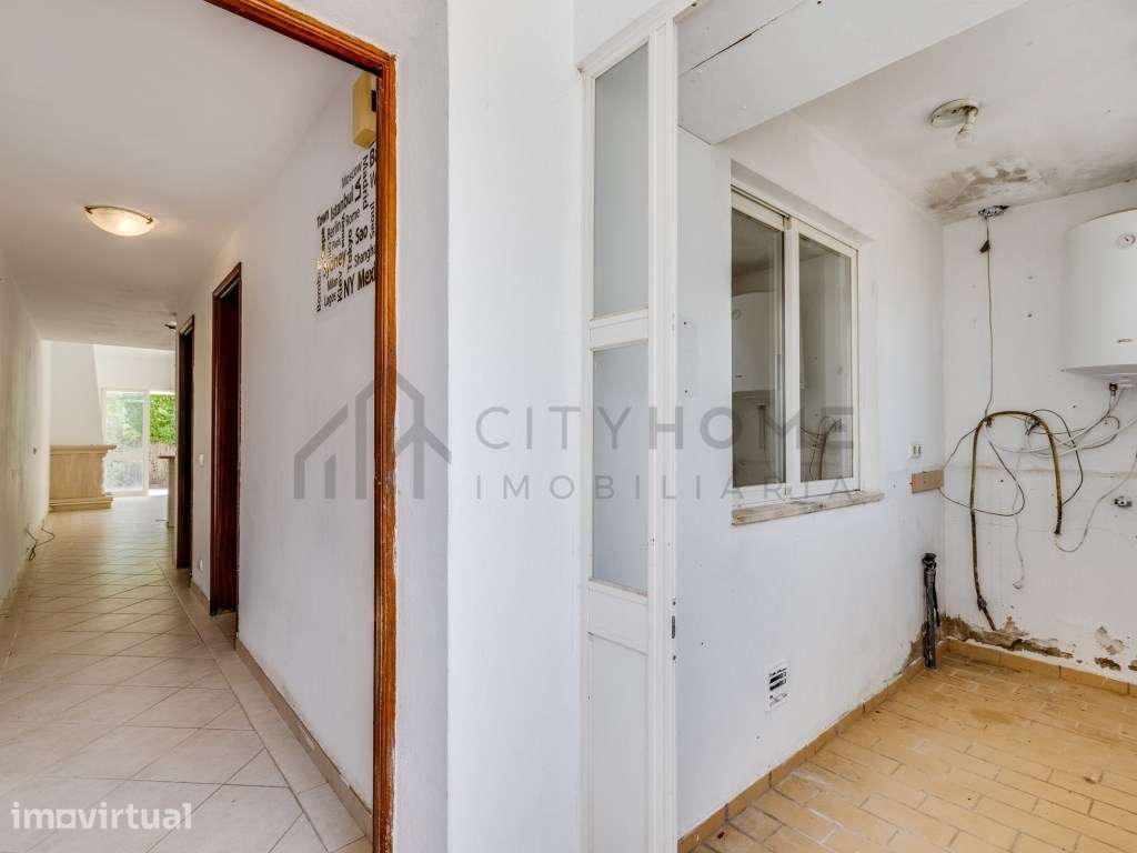 Moradia Duplex tipo T2 com Jardim e Piscina em Condomínio Privado - Grande imagem: 5/29