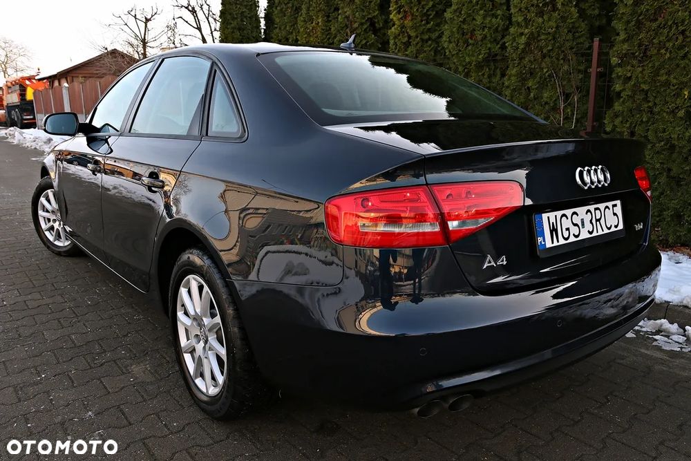 Audi A4 Limousine - 18