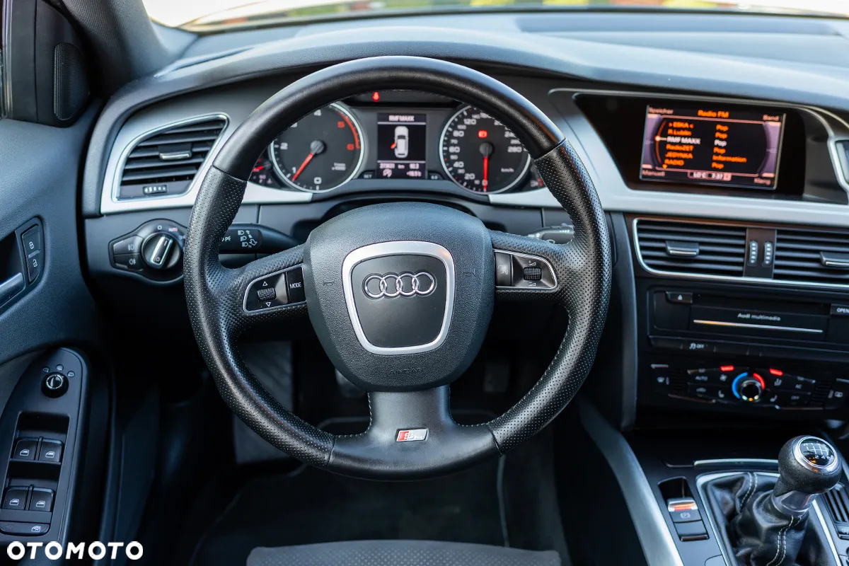 Audi A4 Avant 2.0 TDI DPF quattro S line Sportpaket (plus) - 31