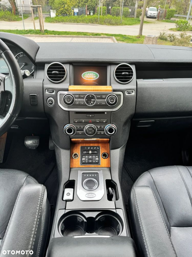 Land Rover Discovery IV 3.0SD V6 HSE - 18