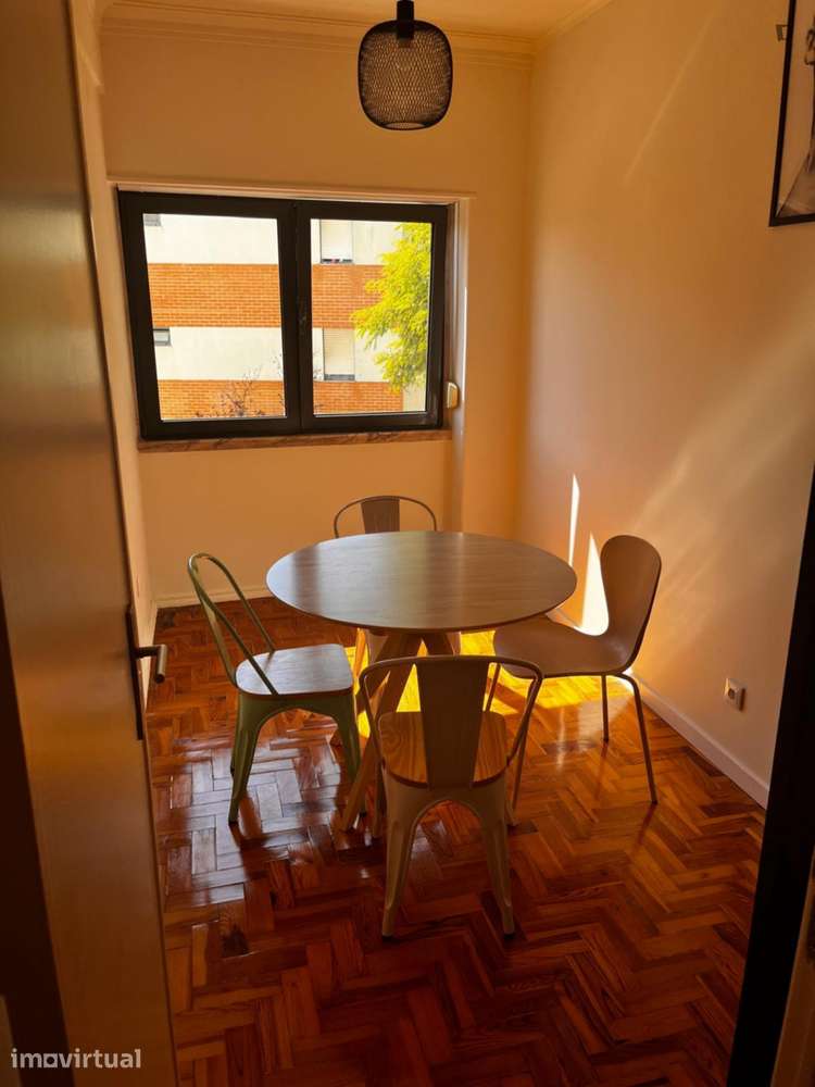 Quarto - localizado em Entrecampos Lisbon - Grande imagem: 4/10