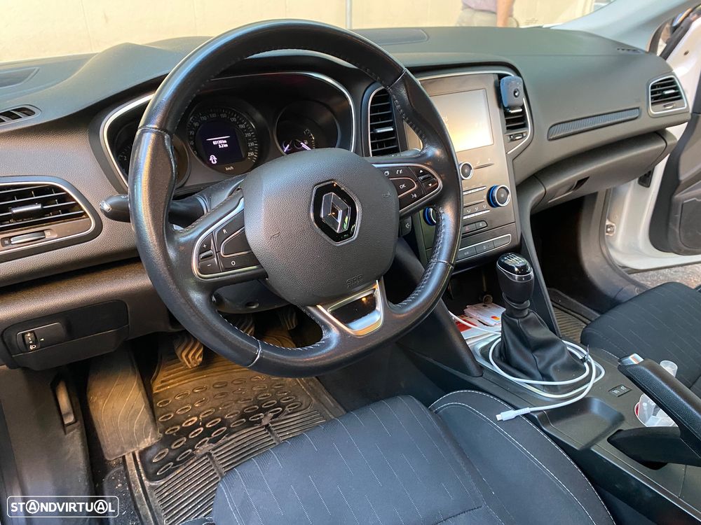 Renault Mégane Sport Tourer 1.3 TCe Intens - 9