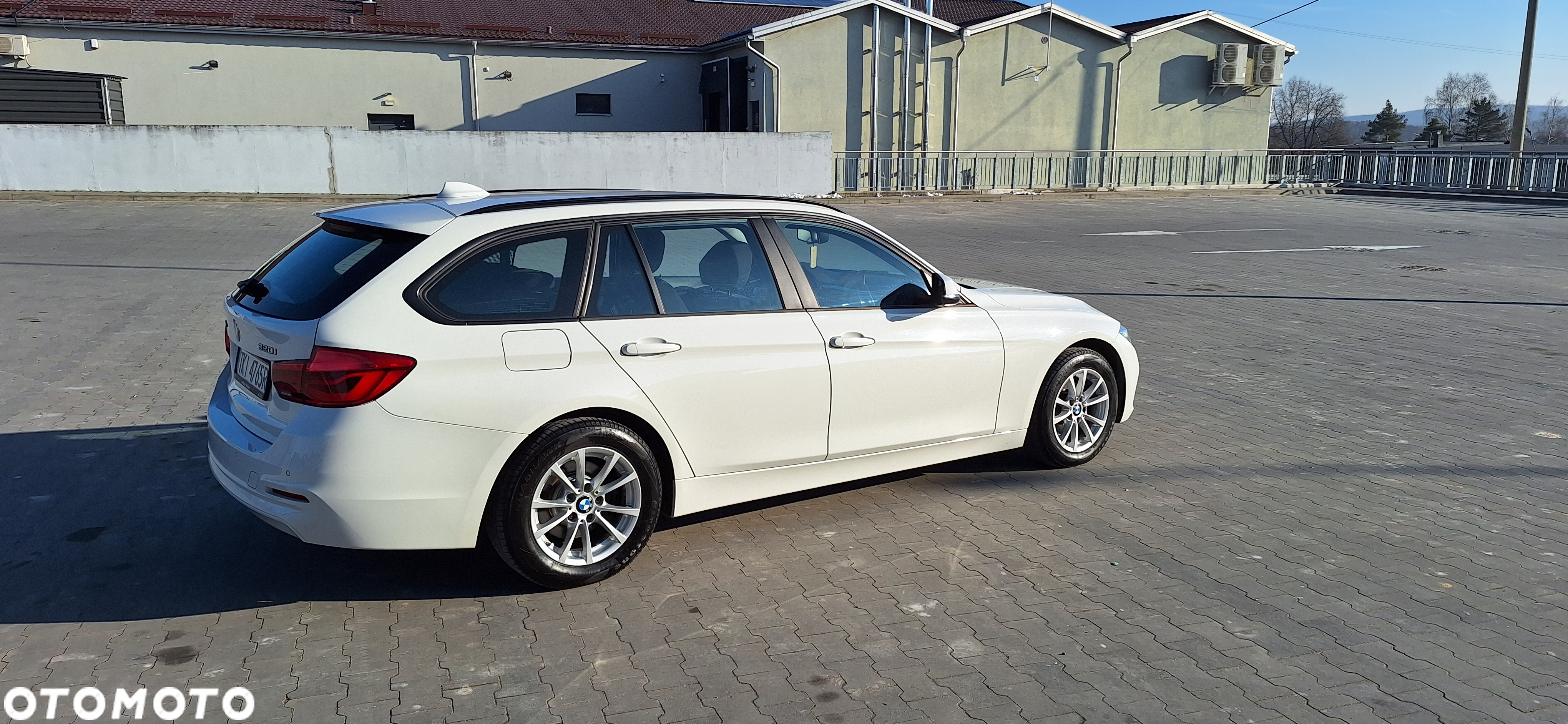 BMW Seria 3 320i Advantage - 4