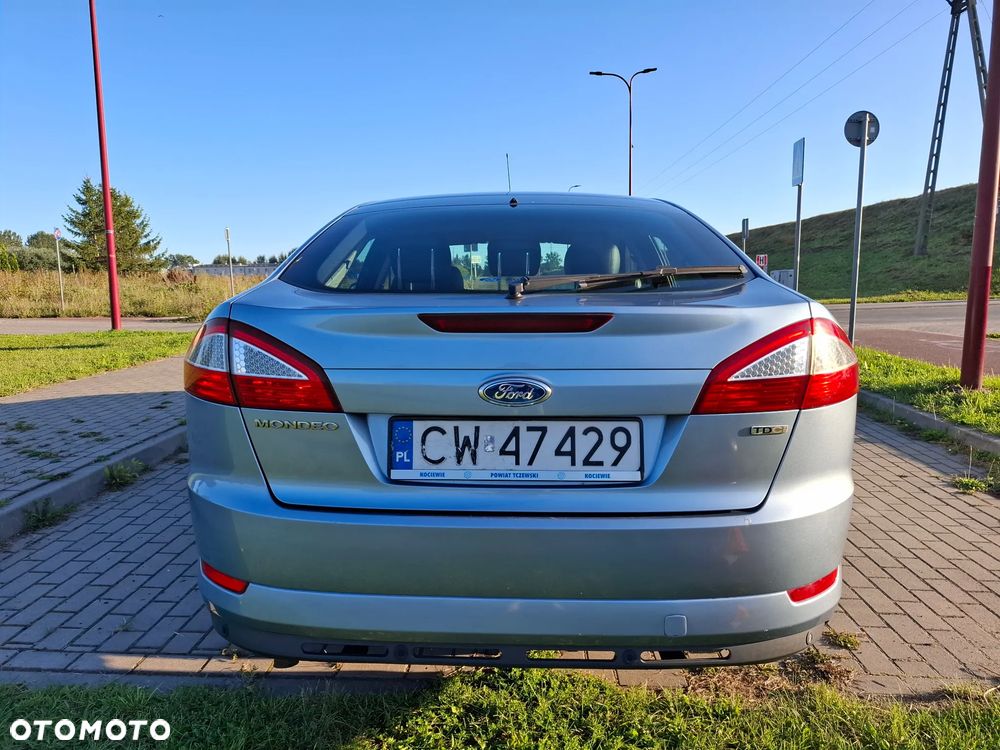 Ford Mondeo 1.8 TDCi Ghia - 4