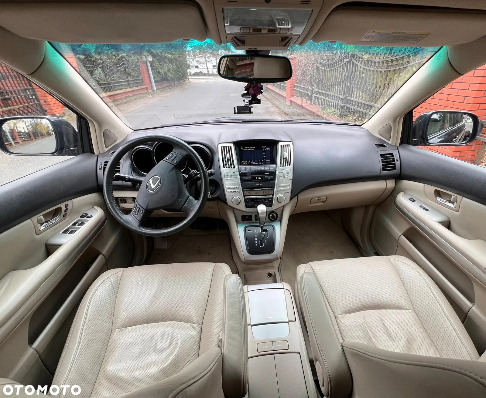 Lexus RX 400h (hybrid) - 8