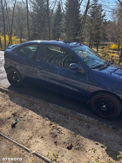 Renault Megane - 2