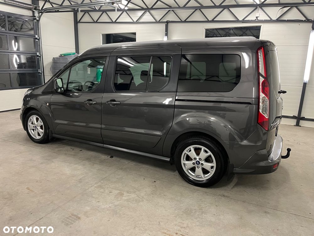 Ford Tourneo Connect Grand - 4