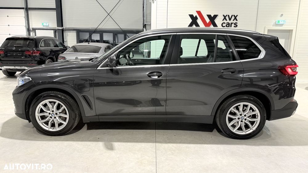 BMW X5 xDrive45e AT PHEV - 11