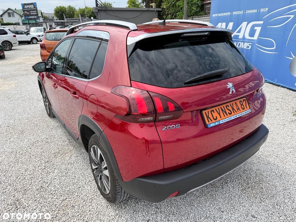 Peugeot 2008 1.2 Pure Tech GPF Style S&S EAT6 - 9