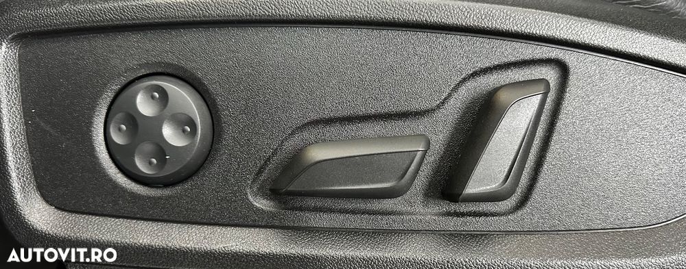 Audi Q5 40 TDI quattro S tronic sport - 30