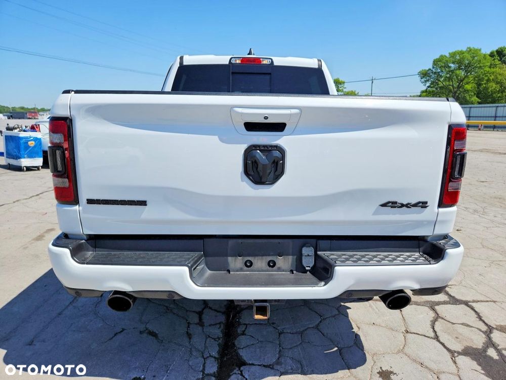 RAM 1500 5.7 Quad Cab Bighorn - 7