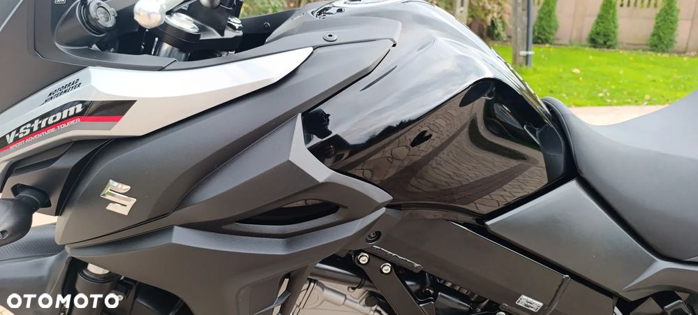 Suzuki V-STROM - 37
