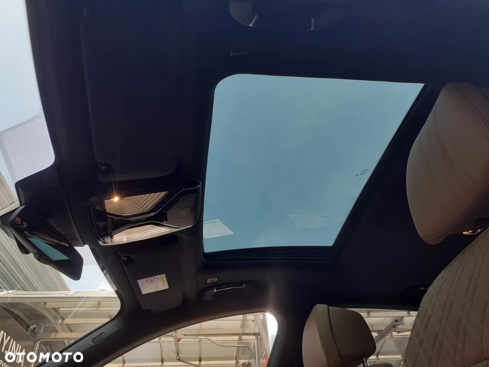 BMW Seria 7 - 31