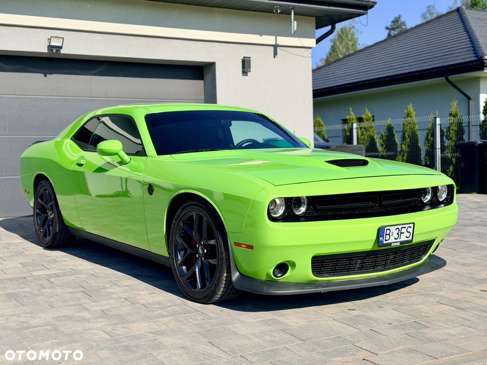 Dodge Challenger 5.7 R/T - 22