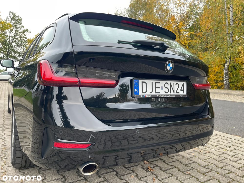 BMW 320I 2020 photo 4