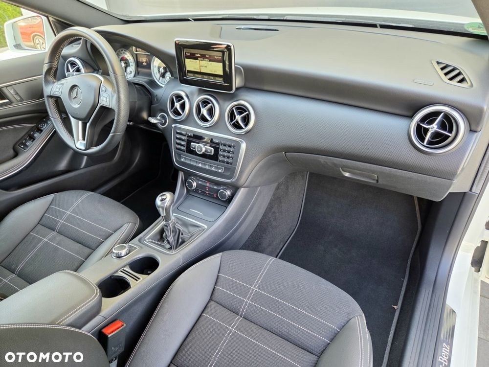 Mercedes-Benz Klasa A 180 Peak Edition - 33