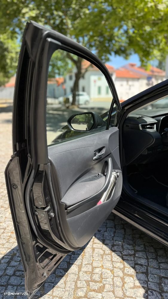 Toyota Corolla SD 1.8 Hybrid Exclusive - 8