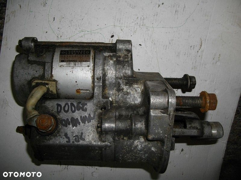 Rozrusznik Dodge Caravan 3.0  4686104 - 1