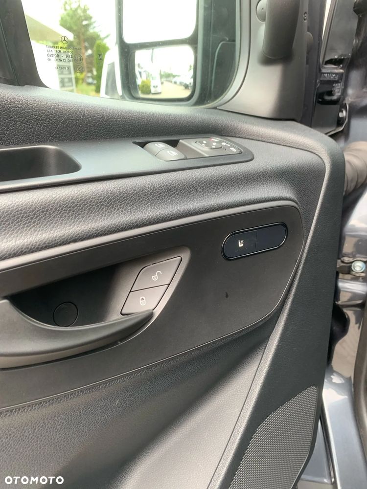 Mercedes-Benz SPRINTER 319 EXTRA LONG - 13