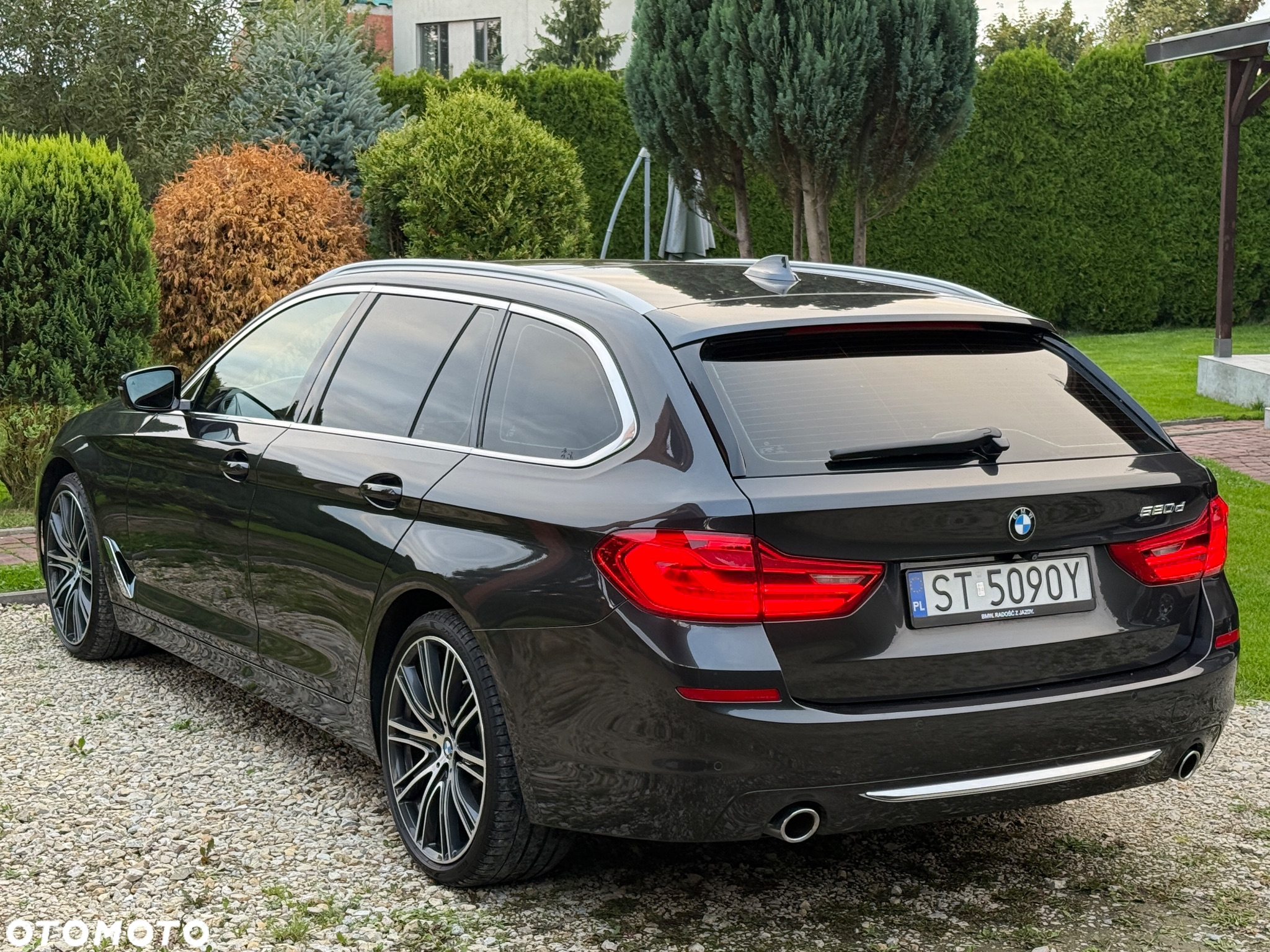 BMW Seria 5 520d Touring Luxury Line - 6