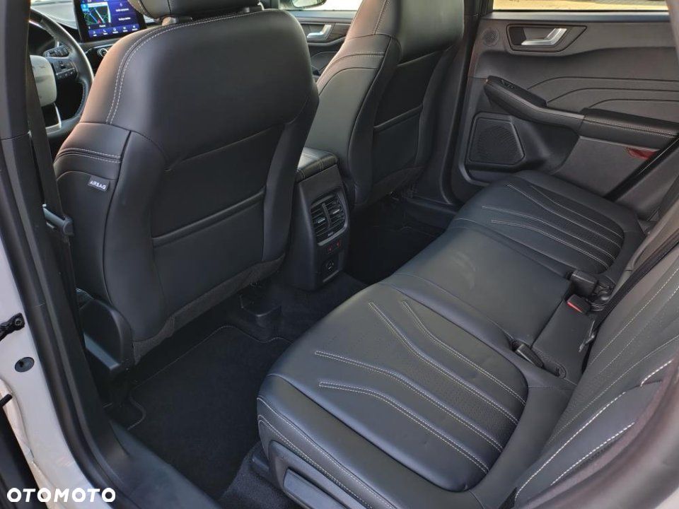 Ford Kuga - 14