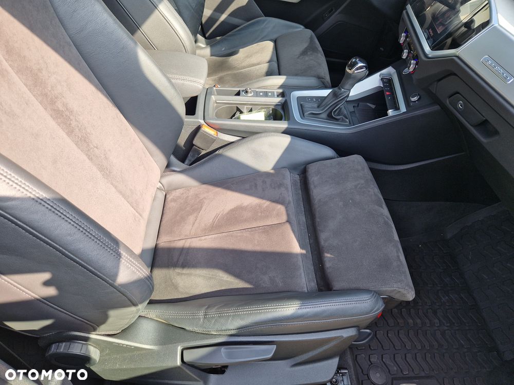 Audi Q3 45 TFSI Quattro S Line S tronic - 24