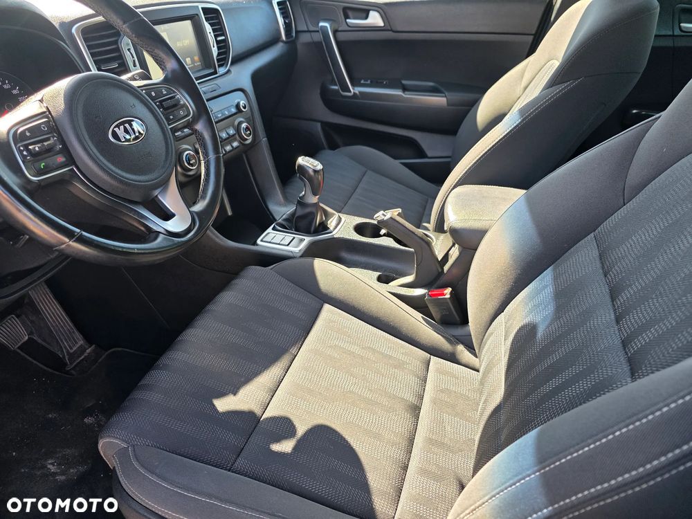Kia Sportage 1.6 GDI 2WD Dream-Team Edition - 10