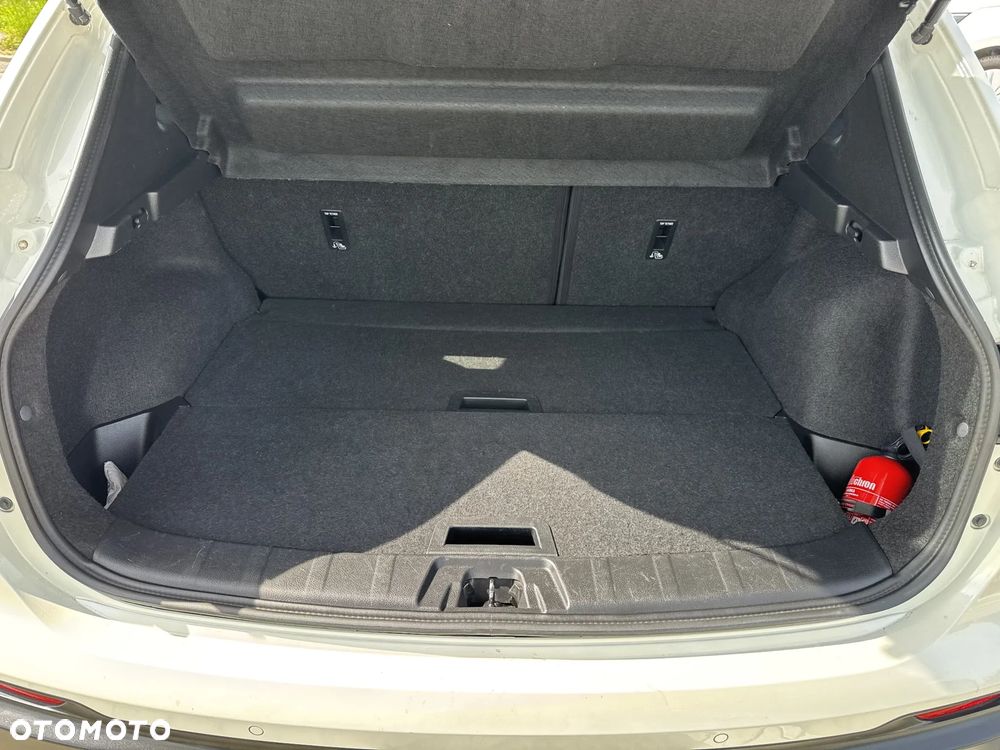 Nissan Qashqai 1.3 DIG-T N-Connecta EU6d - 25